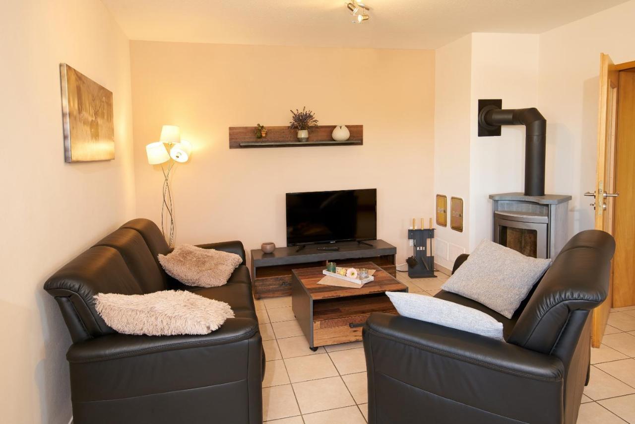 Ferienwohnung Panorama-Blick Ulmen Zewnętrze zdjęcie