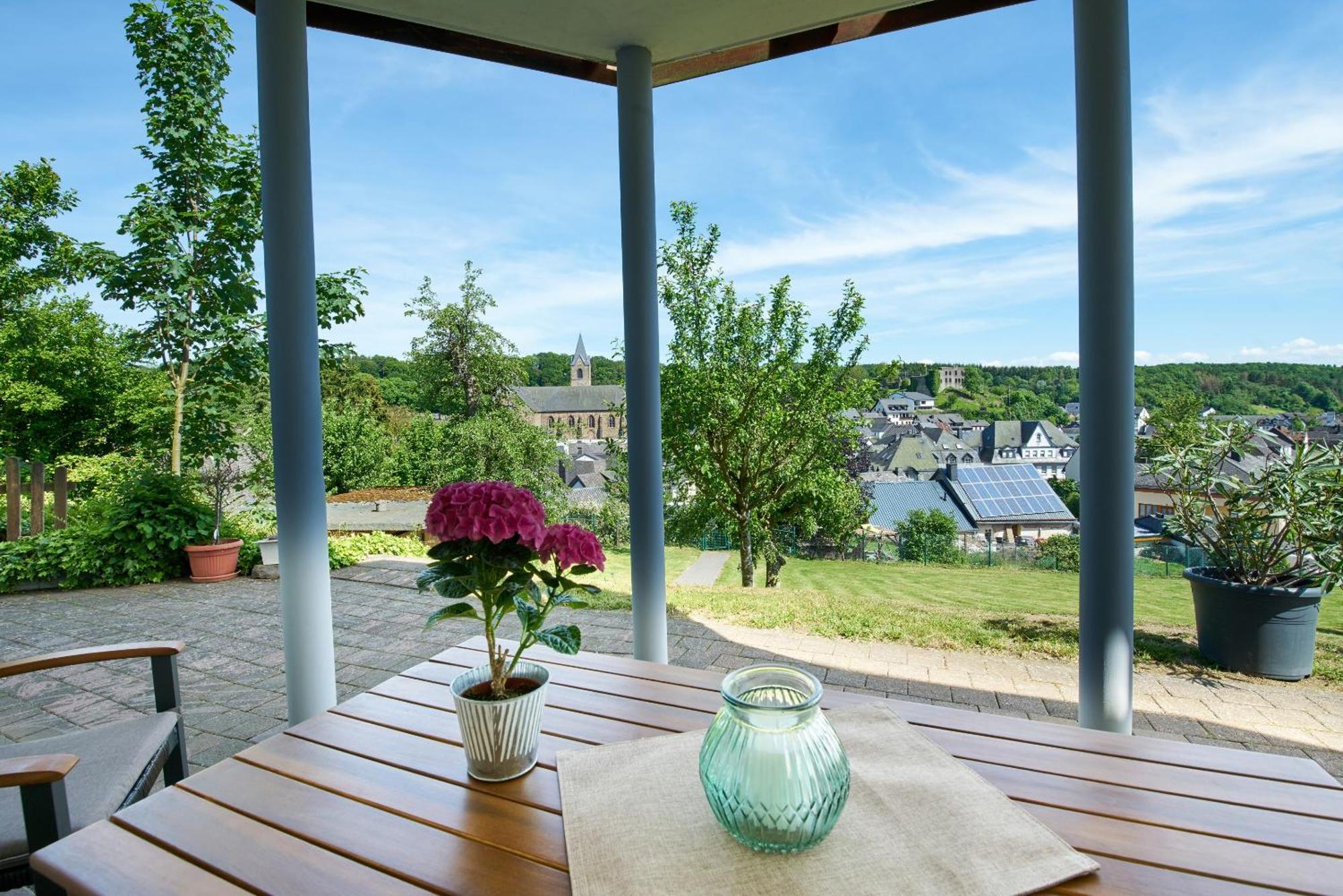 Ferienwohnung Panorama-Blick Ulmen Zewnętrze zdjęcie