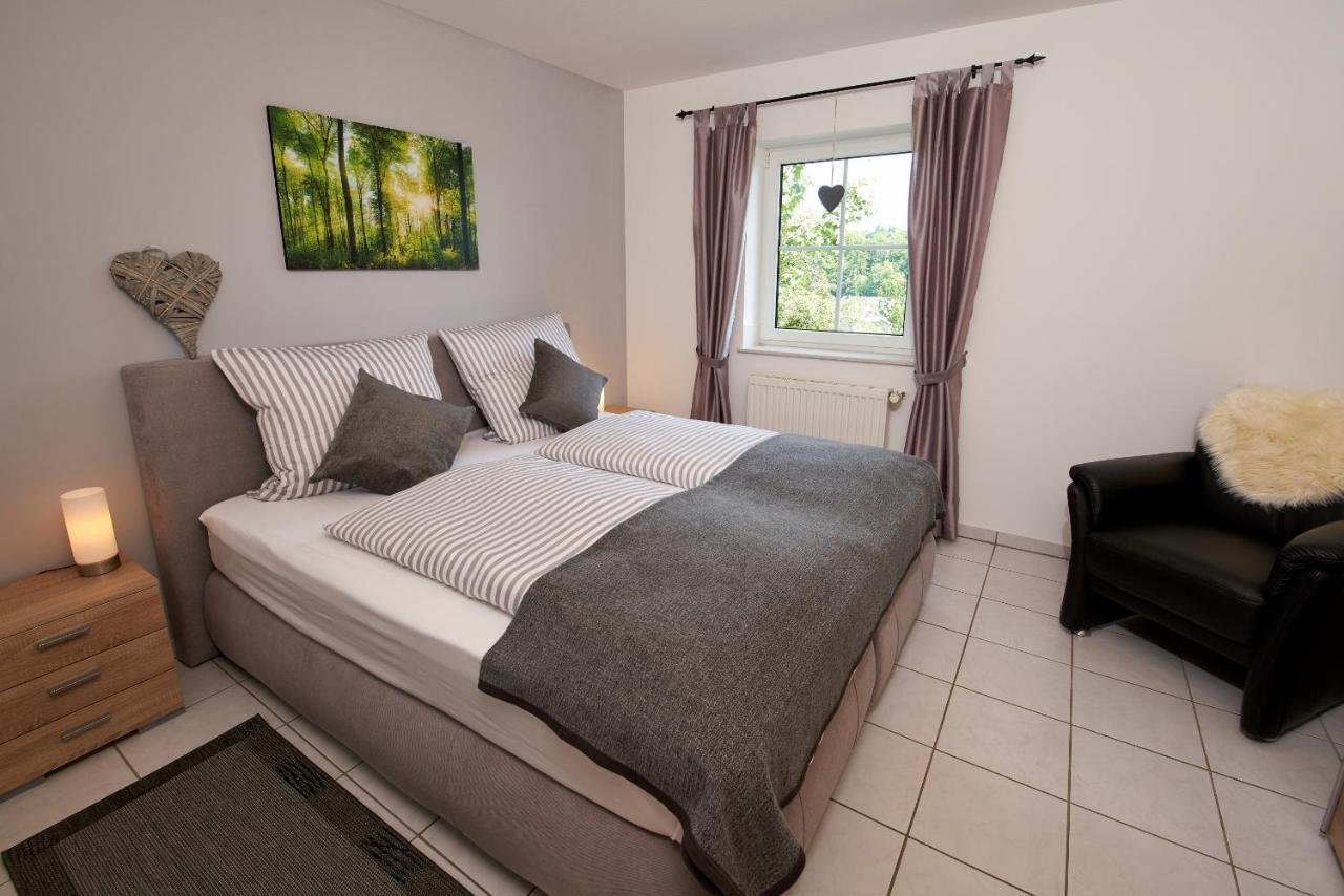 Ferienwohnung Panorama-Blick Ulmen Zewnętrze zdjęcie
